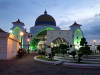 Masjid Selat Melaka 水上モスク